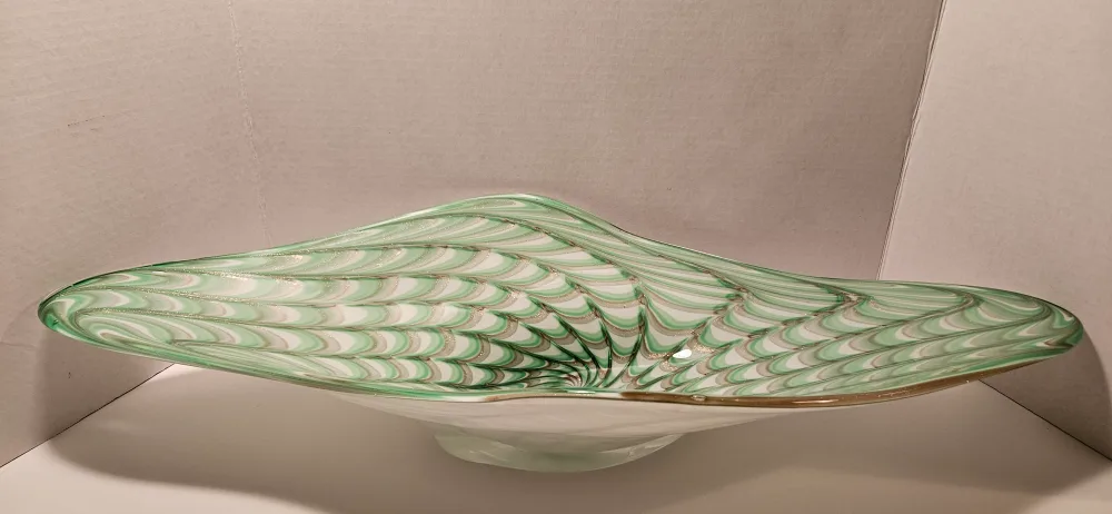 Murano Art Glass Bowl, Green & White image indicator(2)