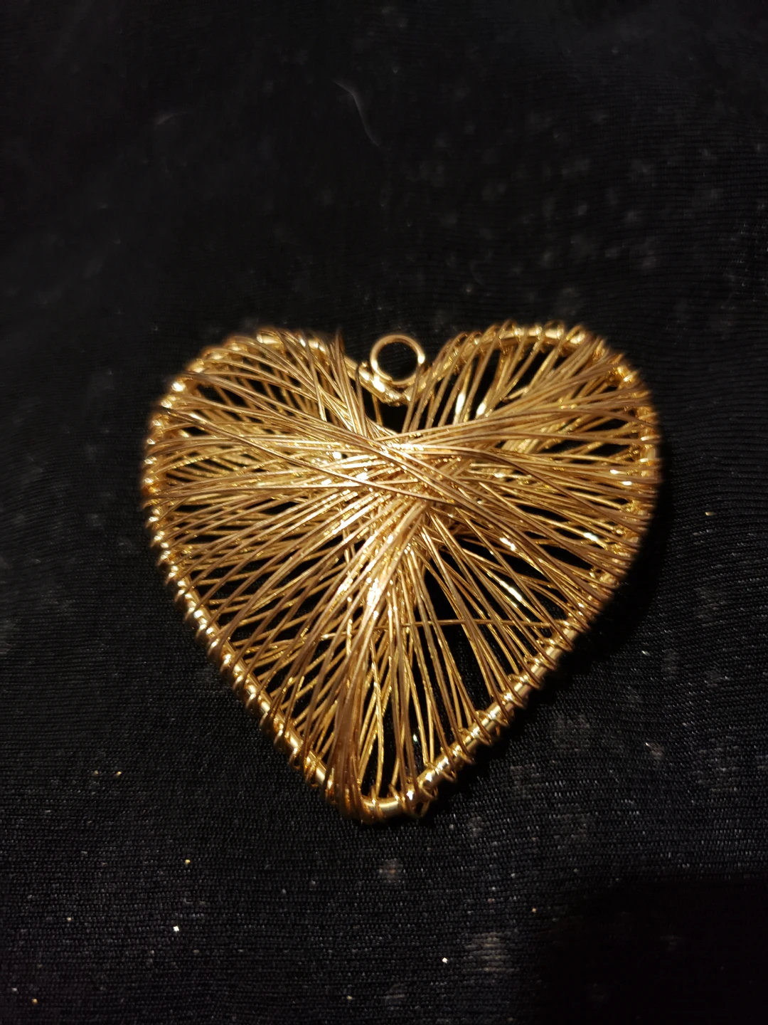 Gold Wire Heart Pendant