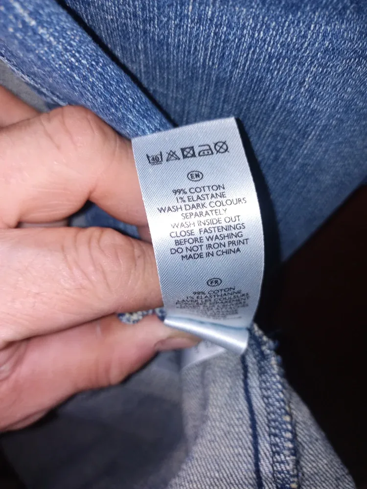 South Denim Jean Dress - Size 24 image indicator(6)