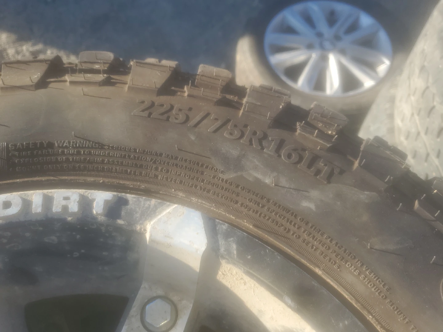 Comforser Tires w/ RDR Thunder Rims - photo 3