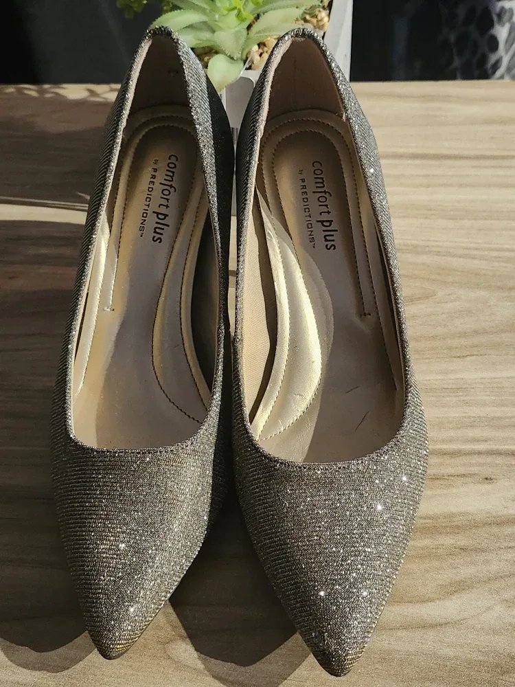 Comfort Plus Predictions Heels - Size 7