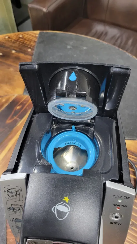 Used Keurig Single Serve Coffee Makers image indicator(4)