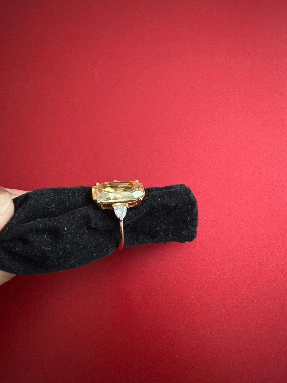 Two Gold Rings image indicator(7)