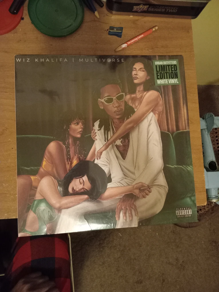 LIMITED EDITION SEALED WIZ KHALIFA MULITIVERSE UO WHITE VINYL