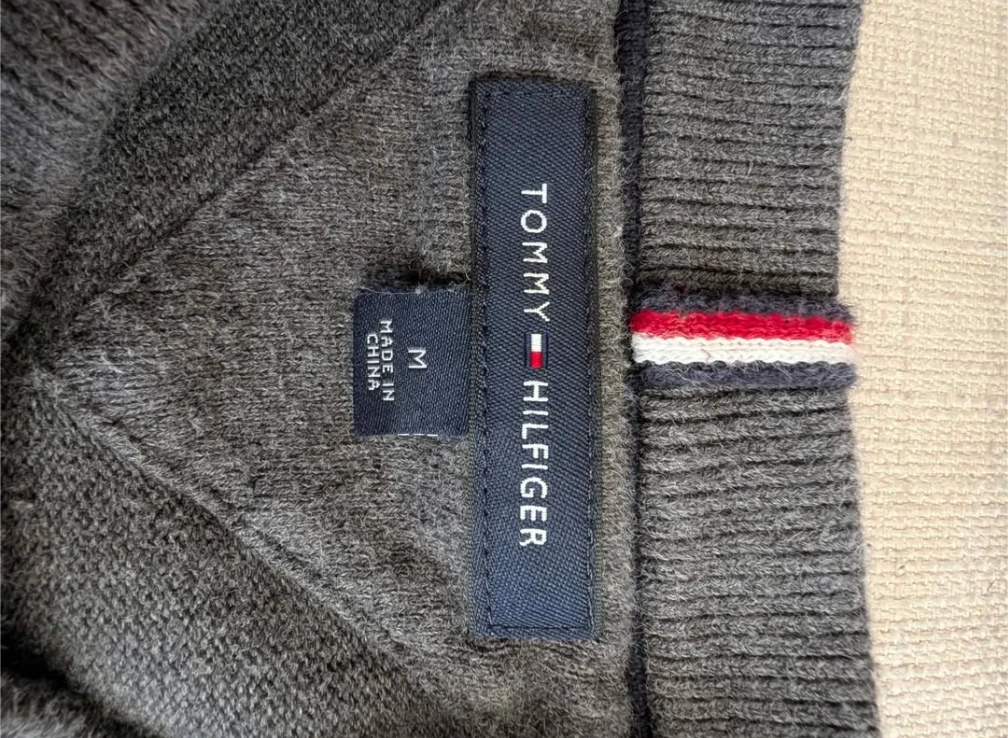 Tommy Hilfiger Grey Sweater - Size M - photo 4