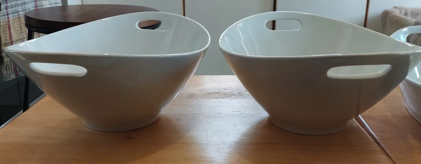 9 piece White Serving Dishes Set image indicator(5)