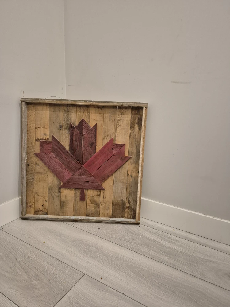 Rustic Wooden Canadian Maple Leaf Wall Art