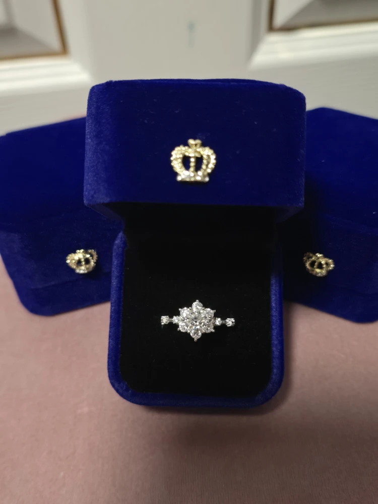 1.0 carat Silver Flower Moissanite Diamond Ring - photo 3