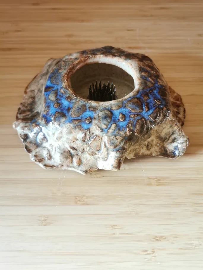 Vintage Japanese Ikebana Vase With Flower Frog image indicator(7)