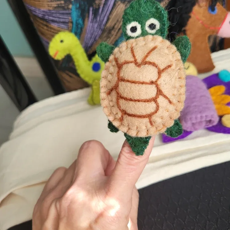 Handmade Felt Finger Puppets - Turtle, Horse, Butterfly image indicator(2)