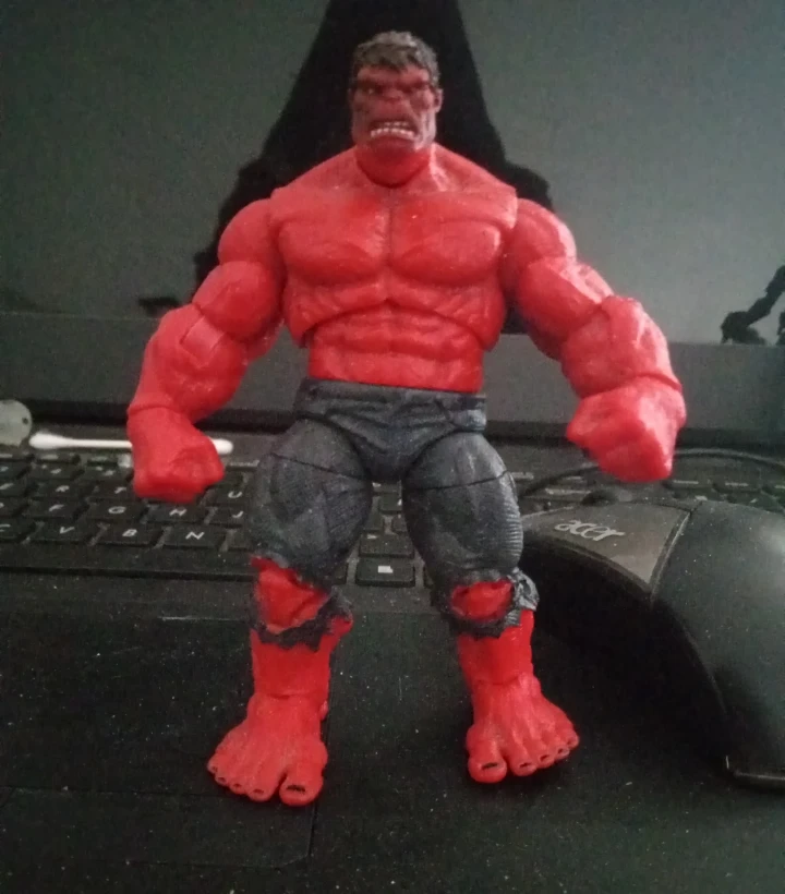 Rare Marvel "Red Hulk Action Figure
