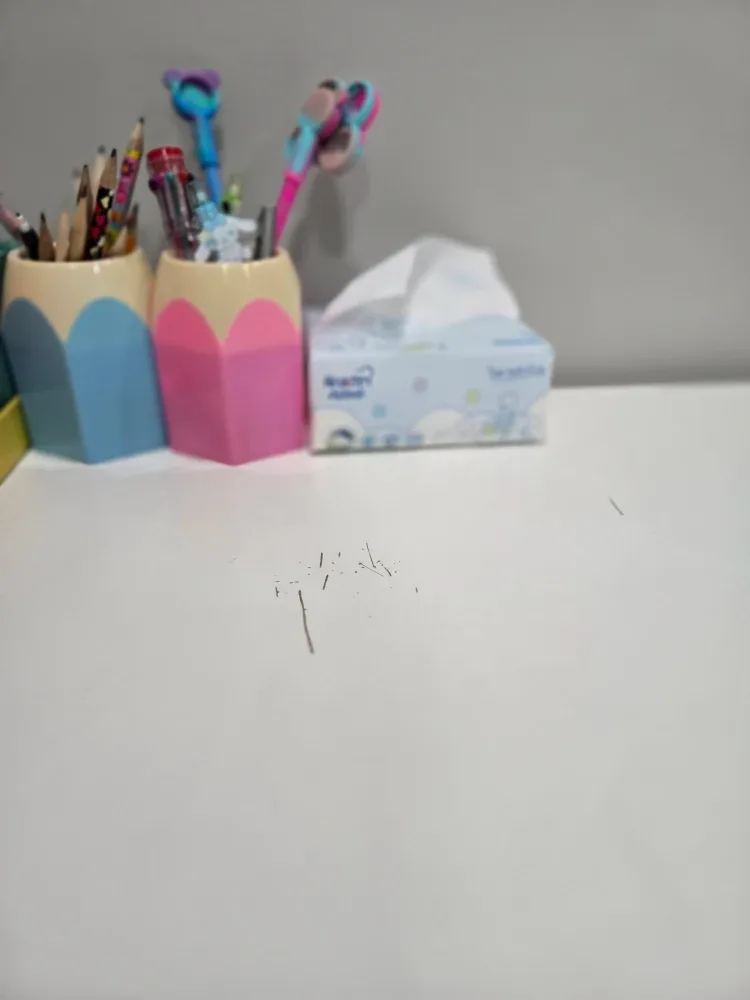 IKEA Desk with Alex Drawer Unit image indicator(4)