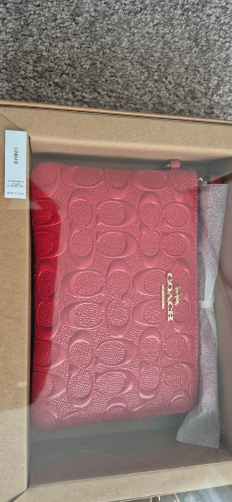 Coach Holiday Wristlet Wallet Gift Set With Charms image indicator(2)