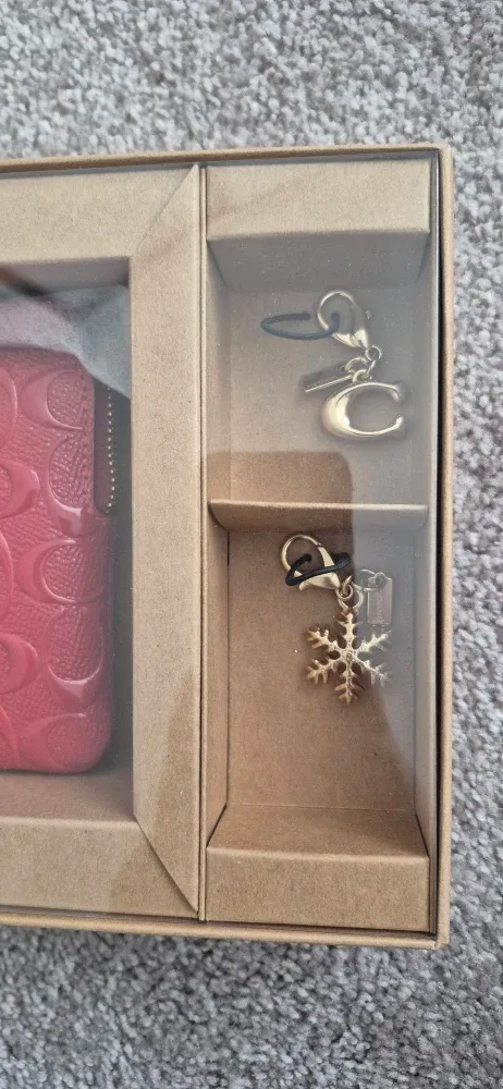 Coach Holiday Wristlet Wallet Gift Set With Charms image indicator(3)