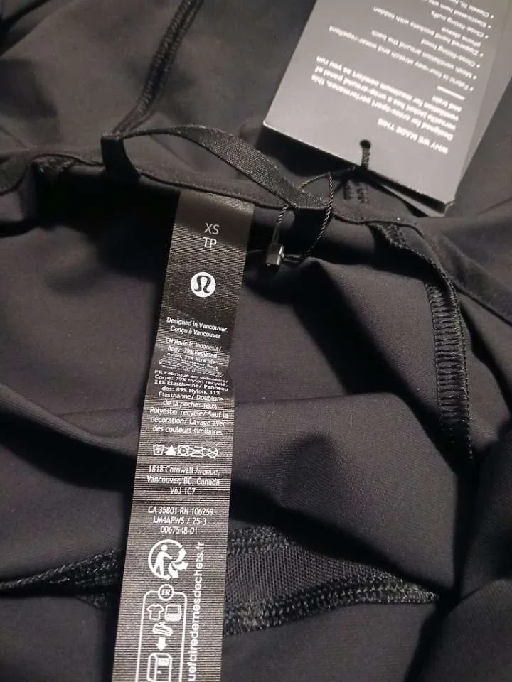 Lululemon Pace Breaker Jacket - Black, Size XS image indicator(2)