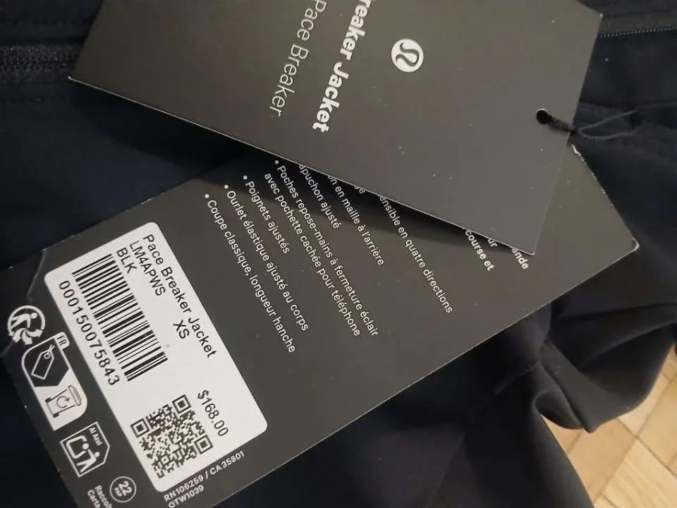 Lululemon Pace Breaker Jacket - Black, Size XS image indicator(3)