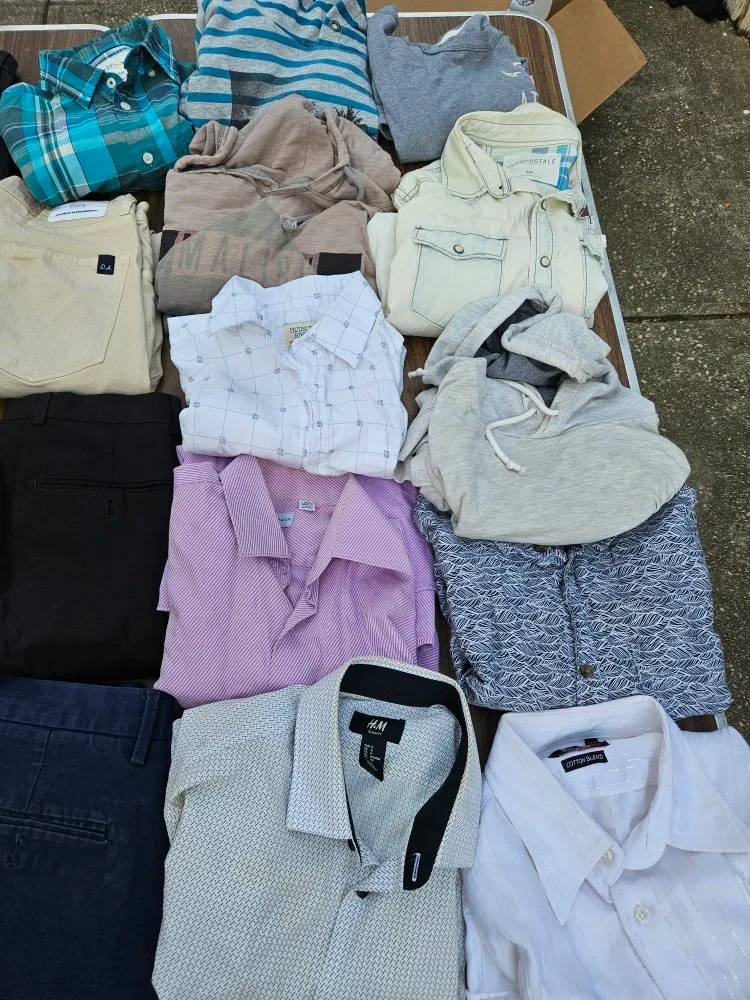 25 mens pants shirts and suit suit .size small image indicator(3)