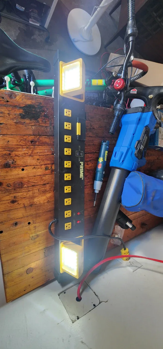 Prime Power Strip with LED Lights thumbnail