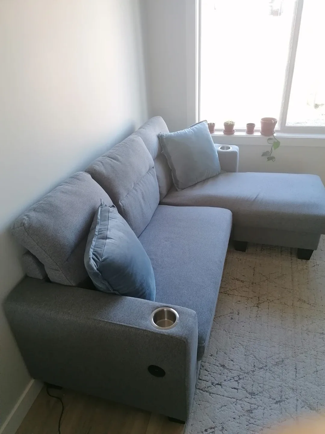 Grey Sectional Sofa with USB Ports & Chaise image indicator(2)