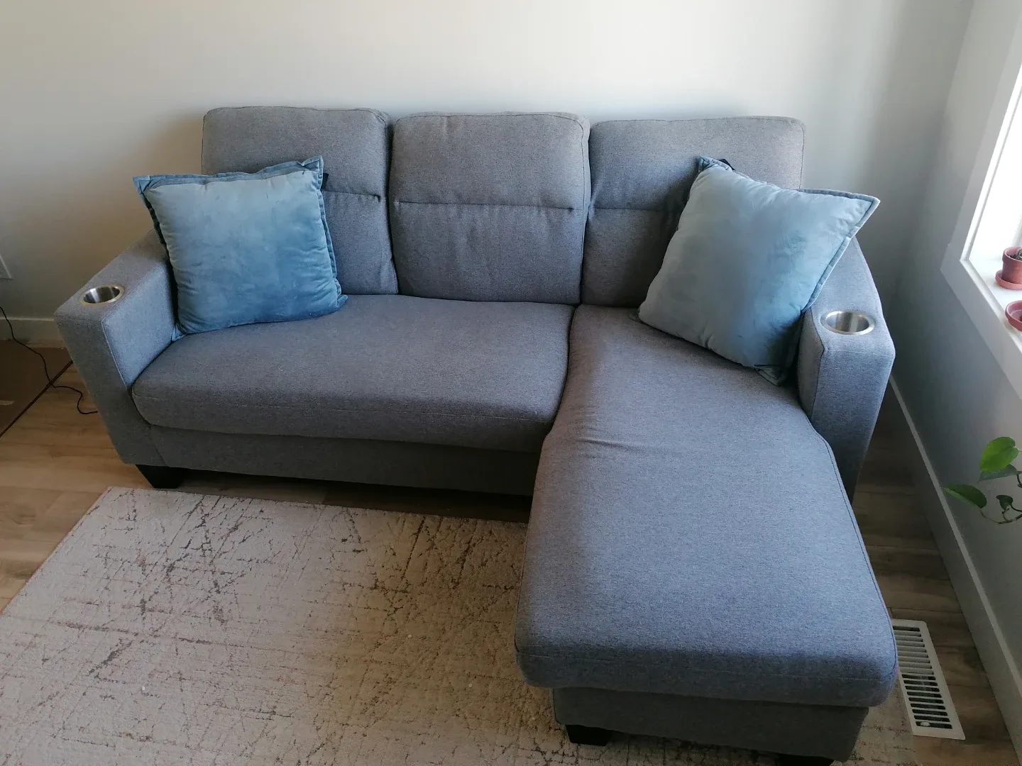 Grey Sectional Sofa with USB Ports & Chaise image indicator(3)