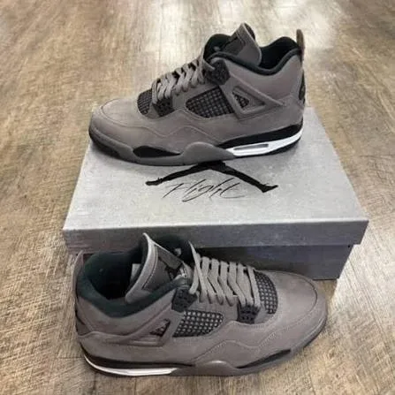 BNIB Air Jordan 4 Retro Basketball Shoes – Brand New – $249 image indicator(6)