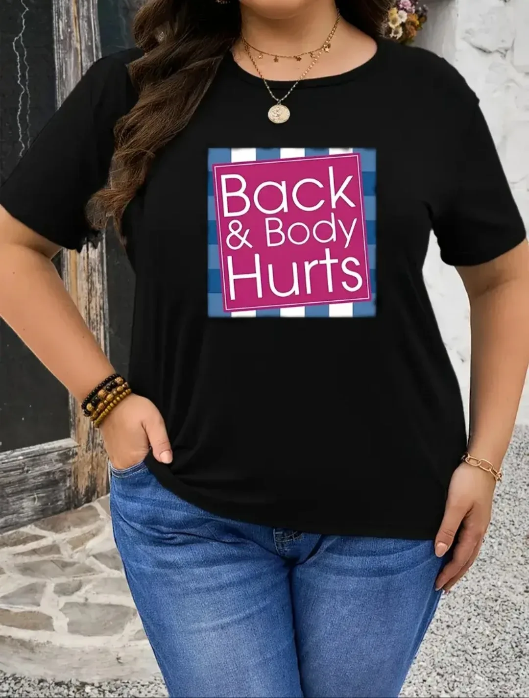 BNIB- Women's Funny "Back And Body Hurts" T-shirt SZ-2X
