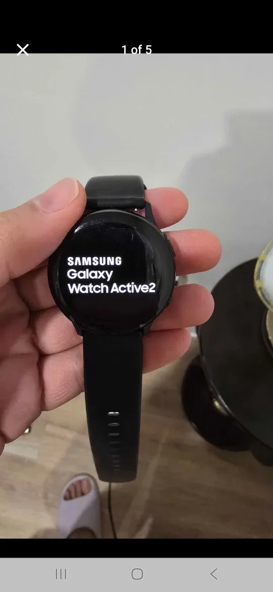 Samsung Galaxy Watch Active 2 - Black image indicator(3)