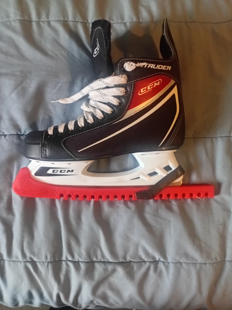 CCM Intruder Hockey Skates - photo 2