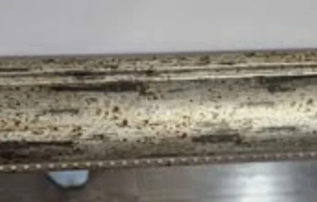 Beautiful mirror size in pictures (like new) image indicator(10)