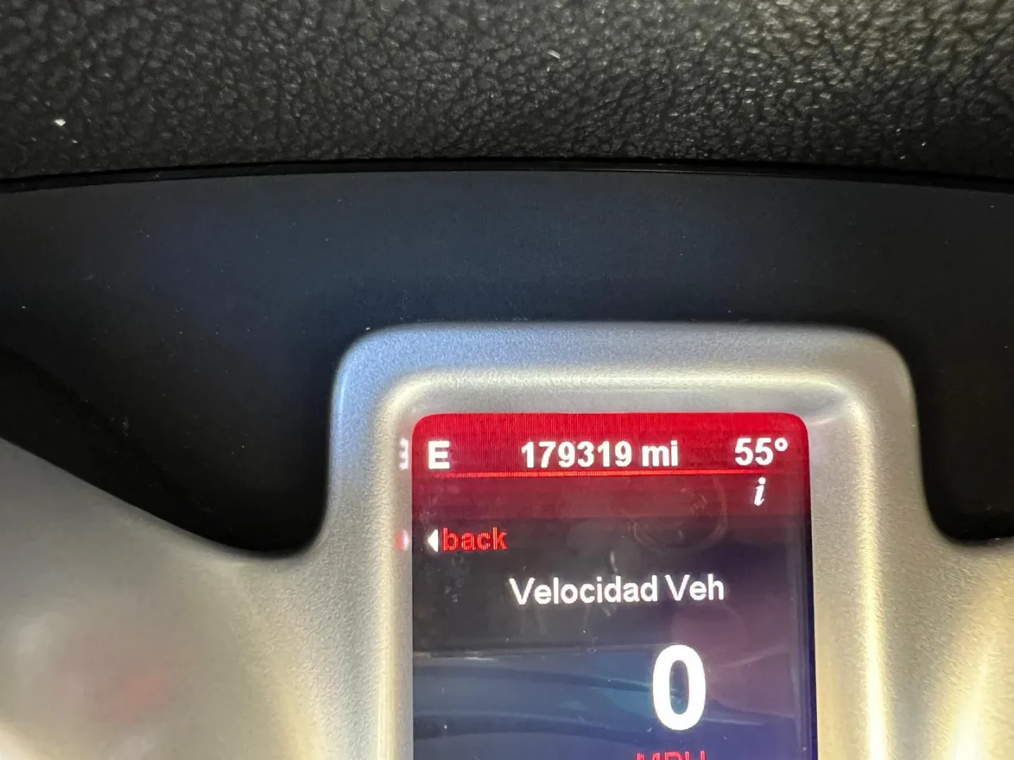 Dodge Journey - Black SUV image indicator(9)