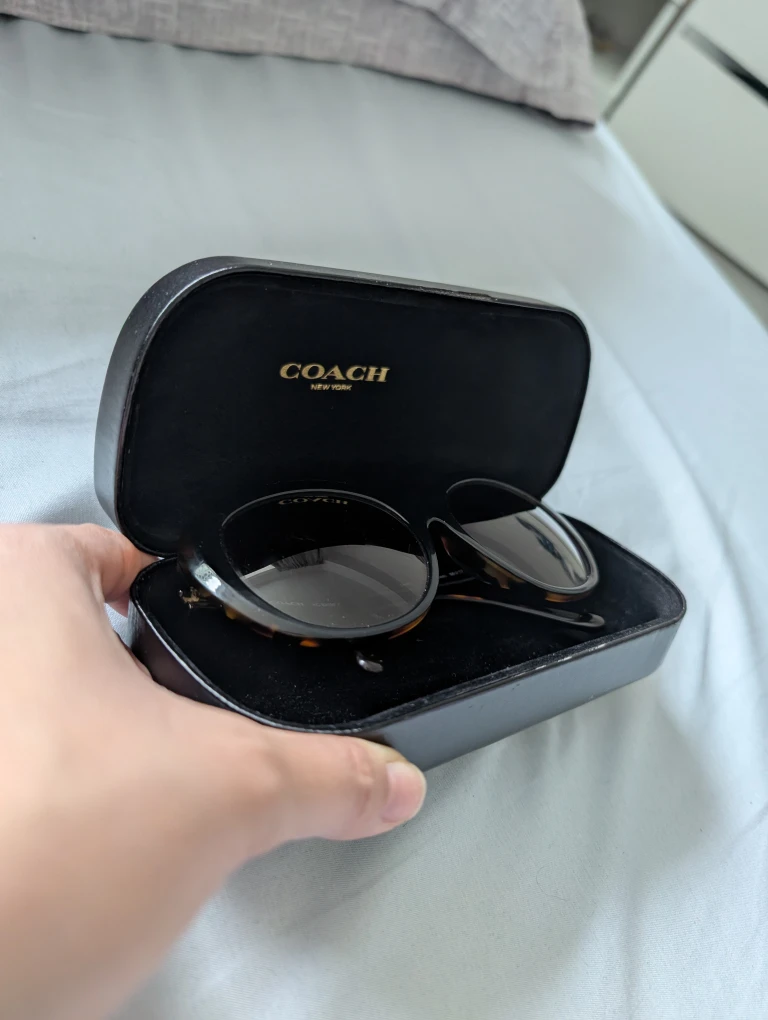 Coach HC8268F Sunglasses