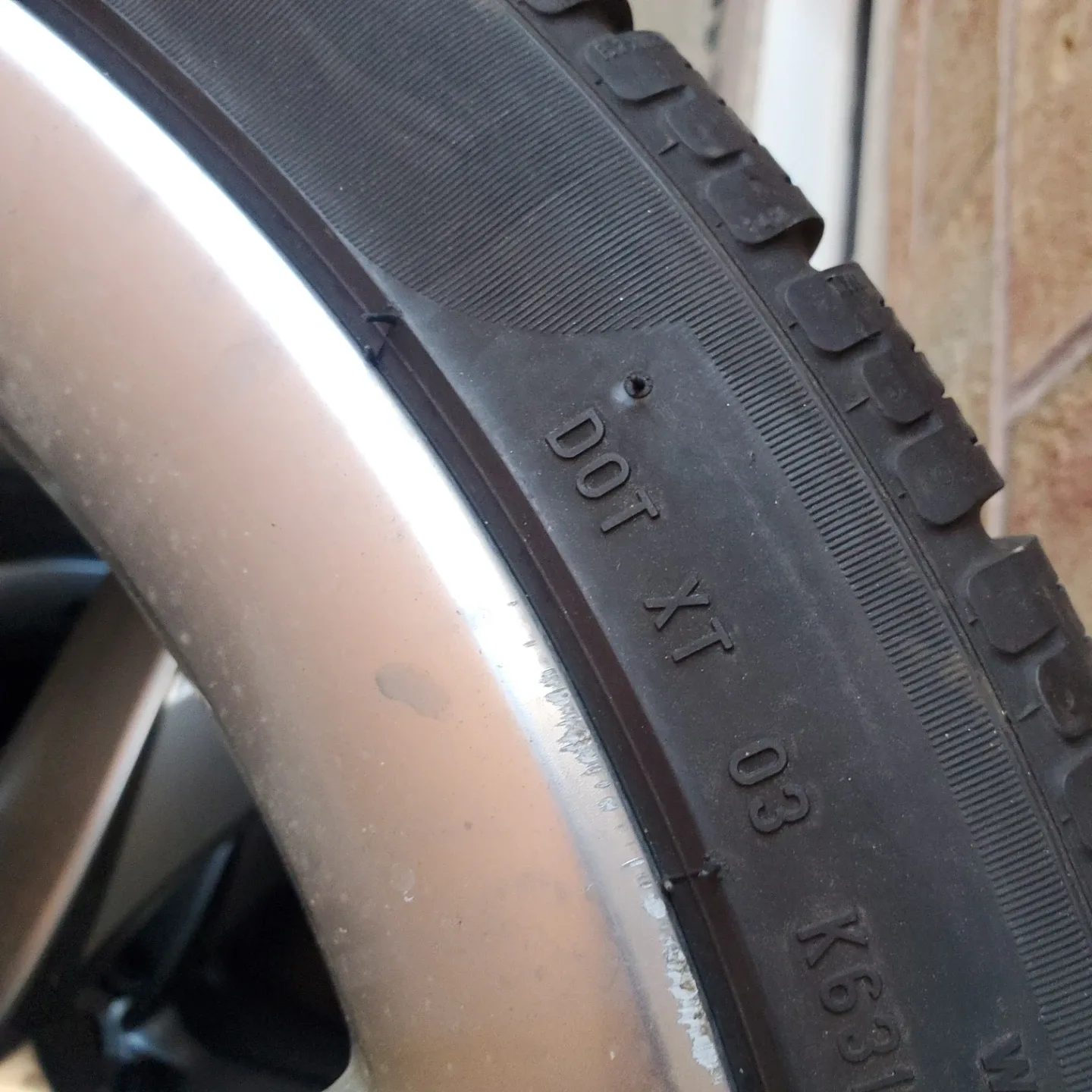 Pirelli 255/35 R19 96W Tires