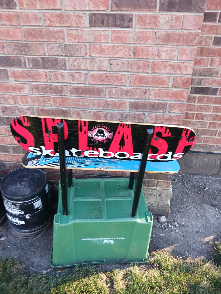 Used Skateboards - photo 2