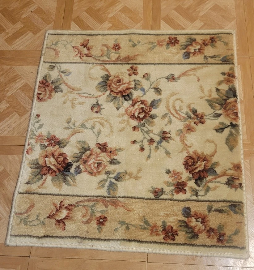 Floral Patterned Area Rug