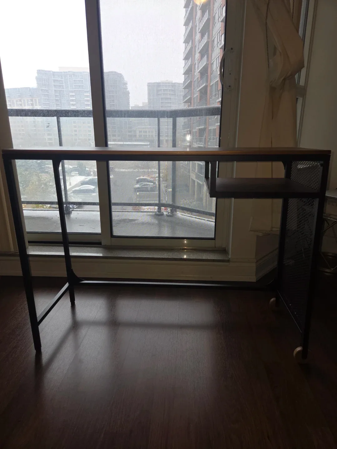 IKEA laptop desk image indicator(6)