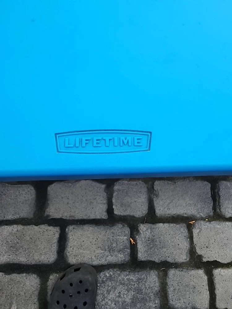 Lifetime Kids Picnic Table - Blue image indicator(2)