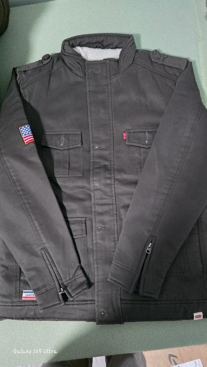 Levi's Olive Green Military Style Jacket image indicator(2)