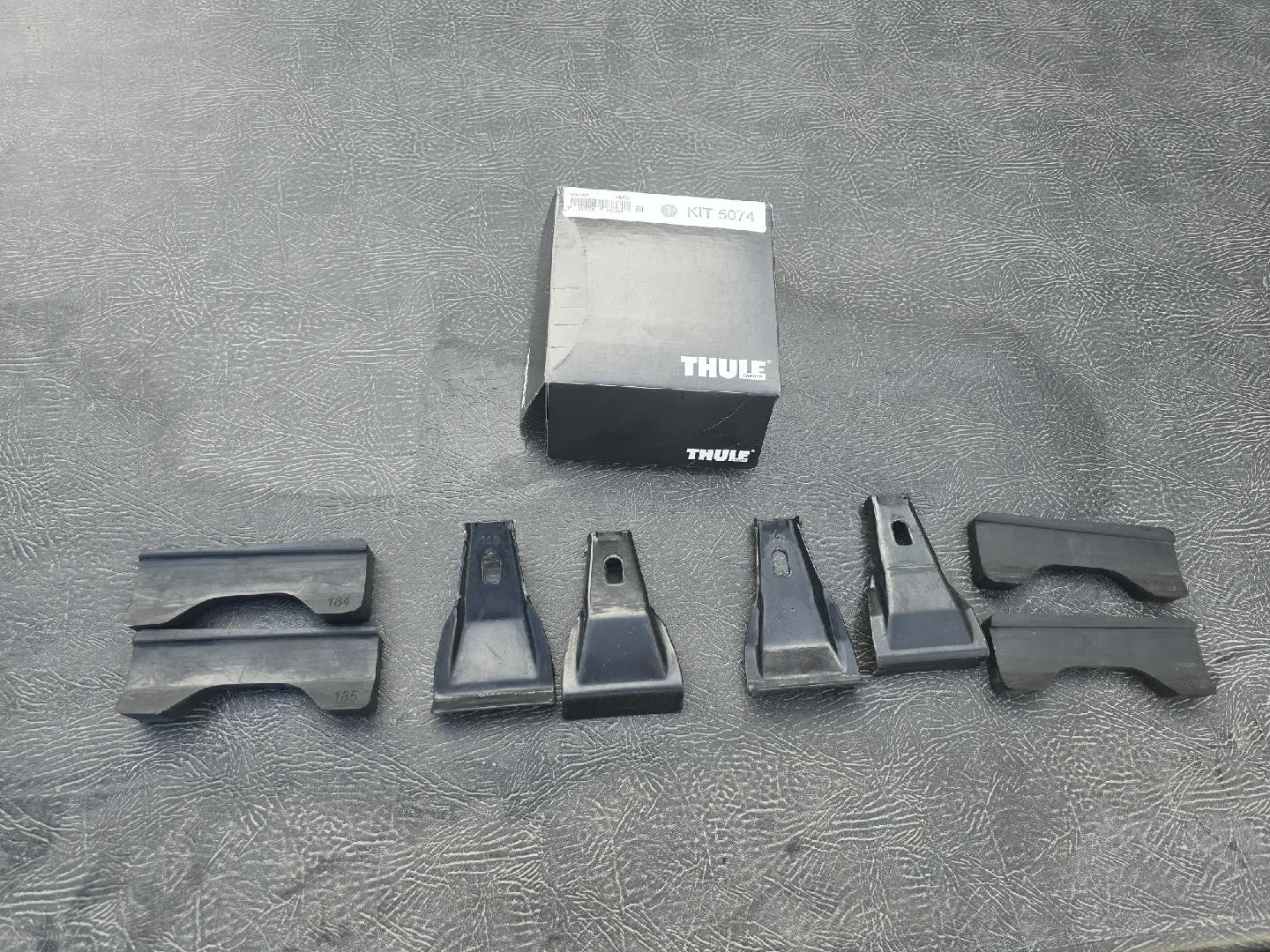 Thule KIT 5074 Roof Rack Mounting Kit image indicator(2)