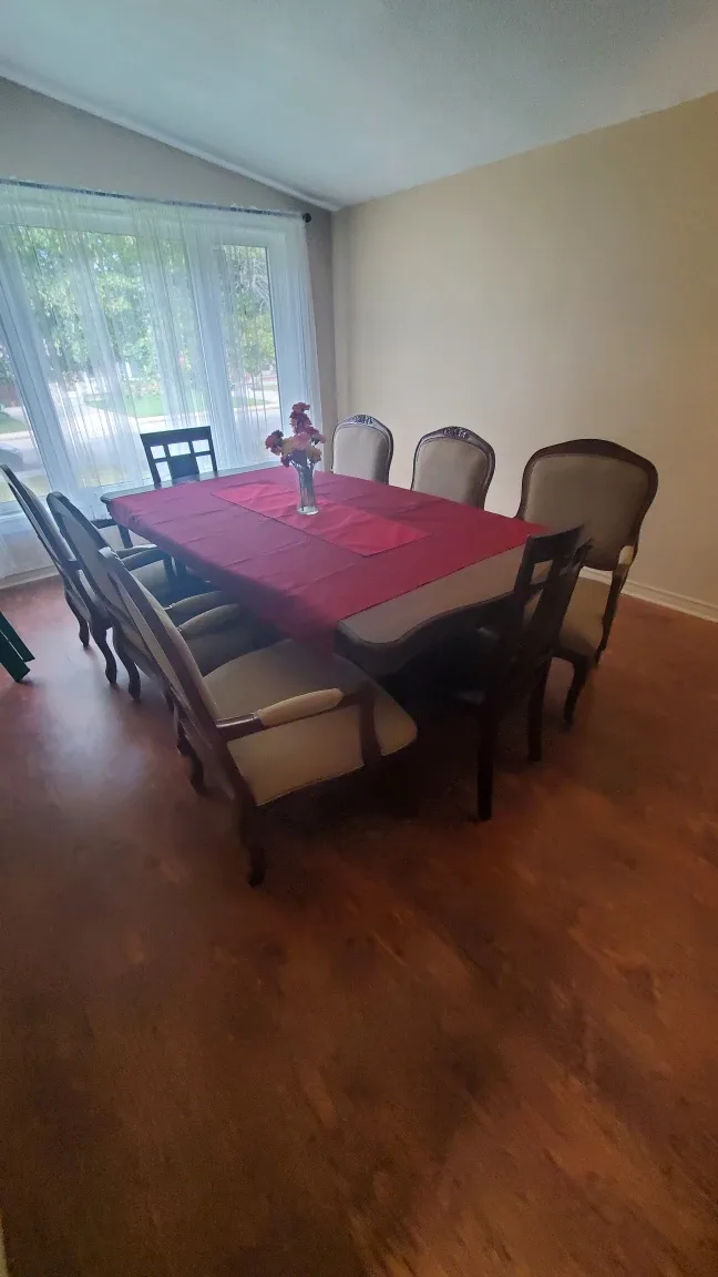 Dining Table with 6 Chairs