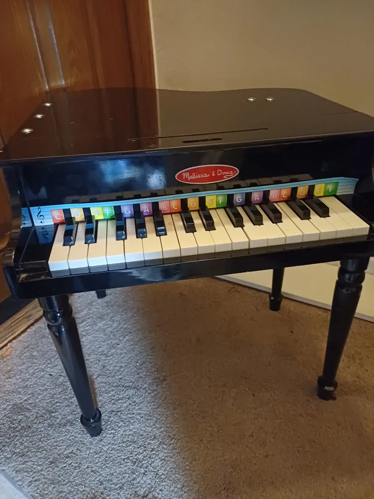 Melissa & Doug Black Toy Piano - FAST PICK UP!