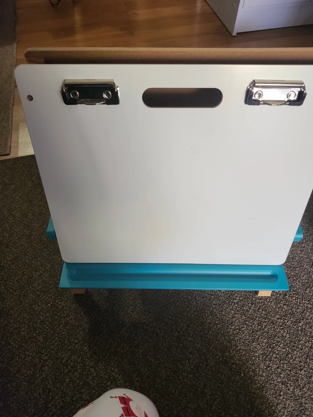 Melissa & Doug Deluxe Standing Art Easel - White/Black image indicator(2)