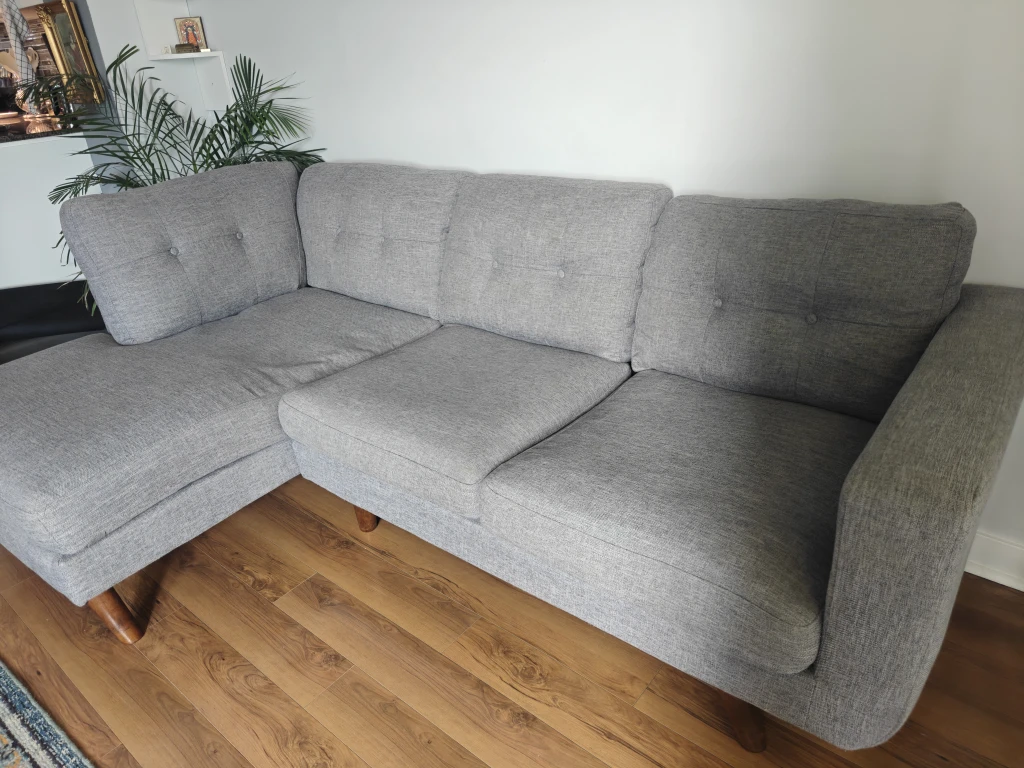 Grey Sectional Couch from Structube - photo 2