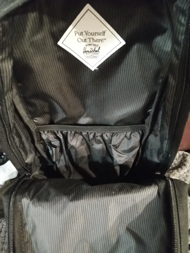Herschel Black Backpack image indicator(4)