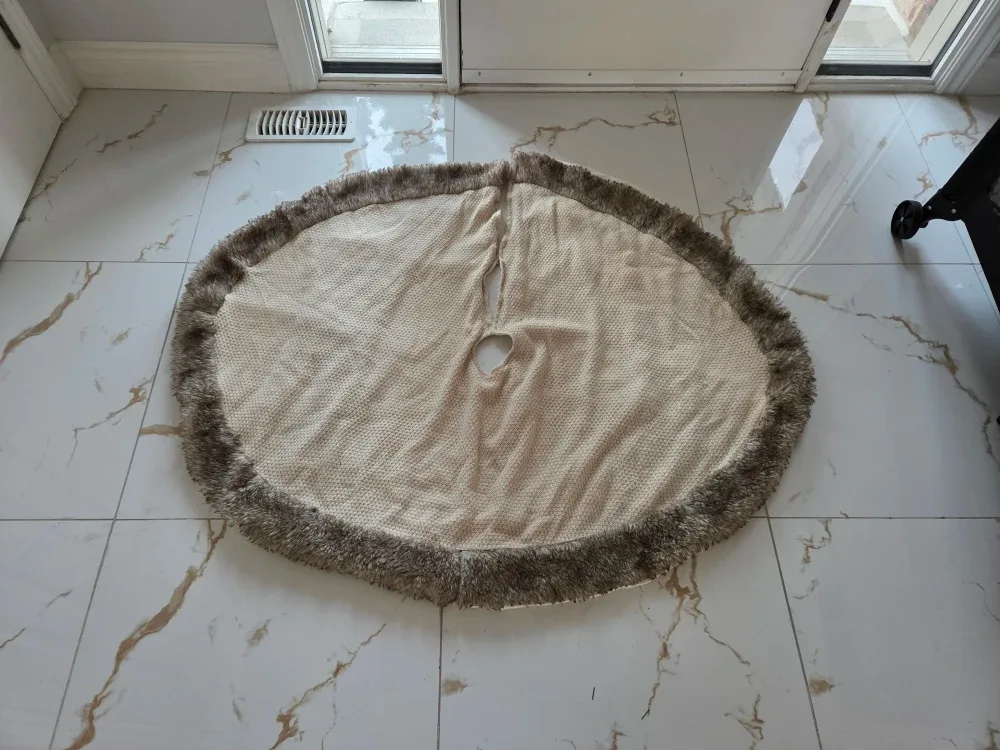 Faux Fur Christmas Tree Skirt