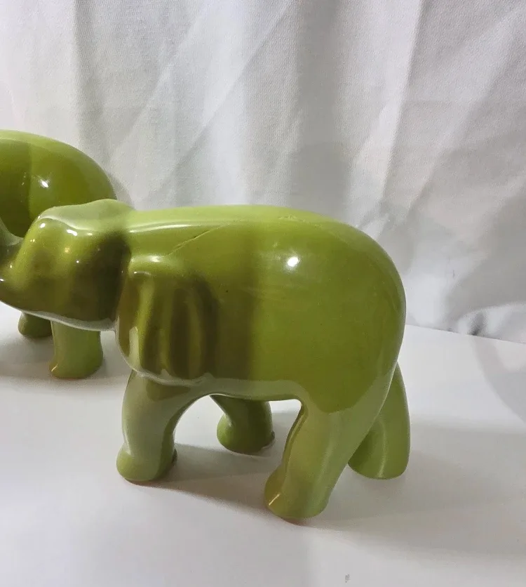 Green Ceramic Elephant Figurines - Set of 4 image indicator(2)