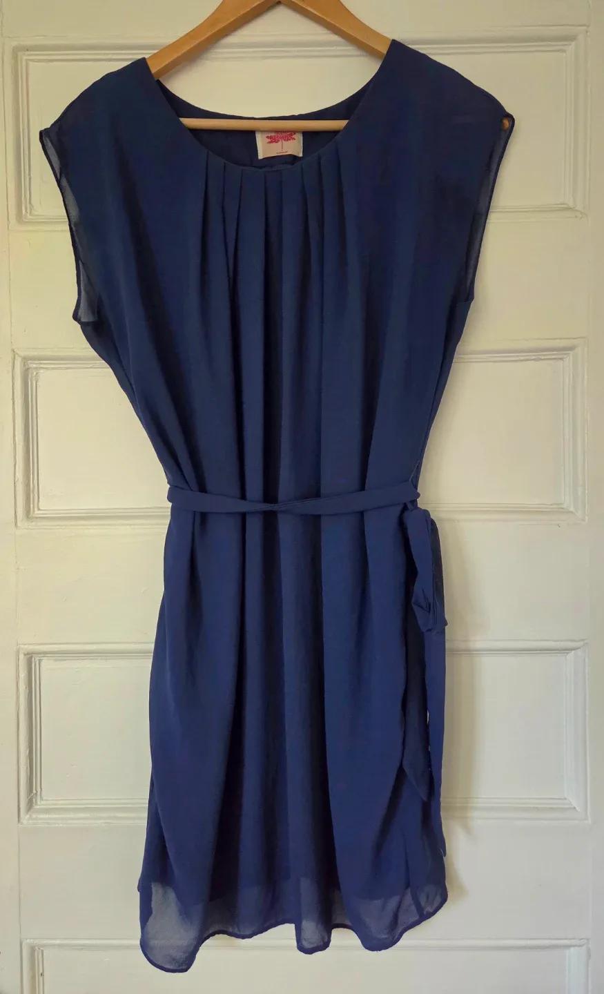 2 Sleeveless Dresses from London, UK - Size small image indicator(5)