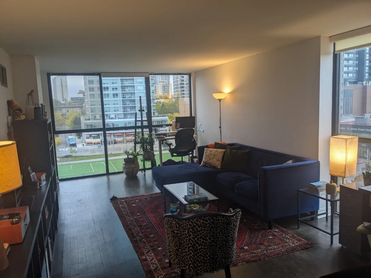 Room in large bright condo for rent image indicator(2)