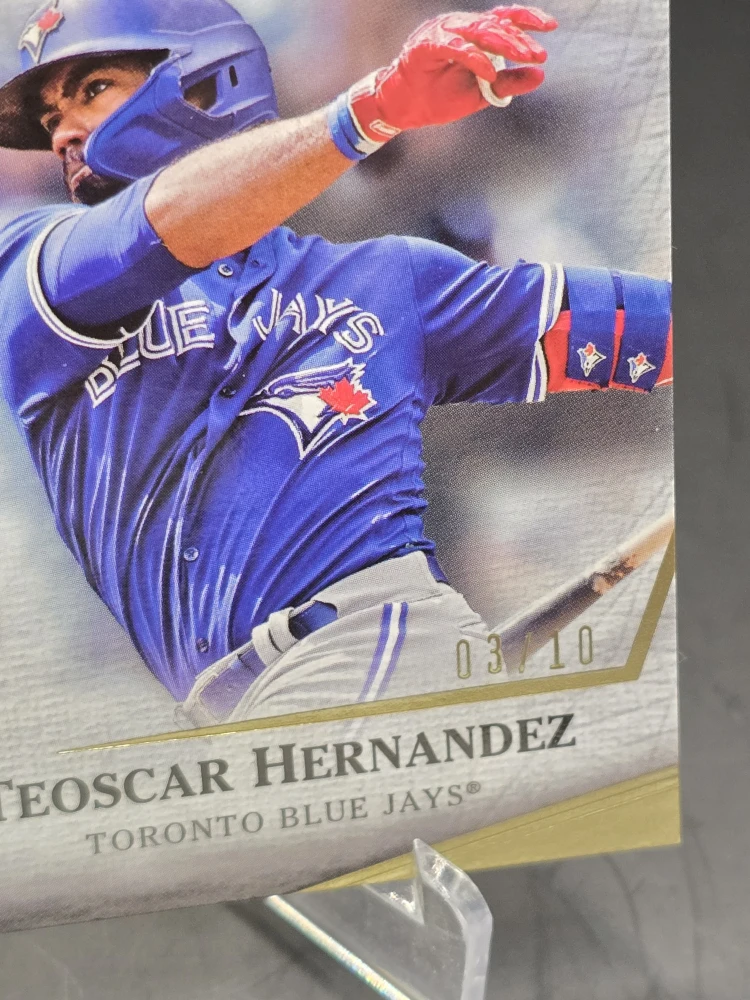 Teoscar Hernandez 2022 Topps Tier One Baseball /10 - photo 2