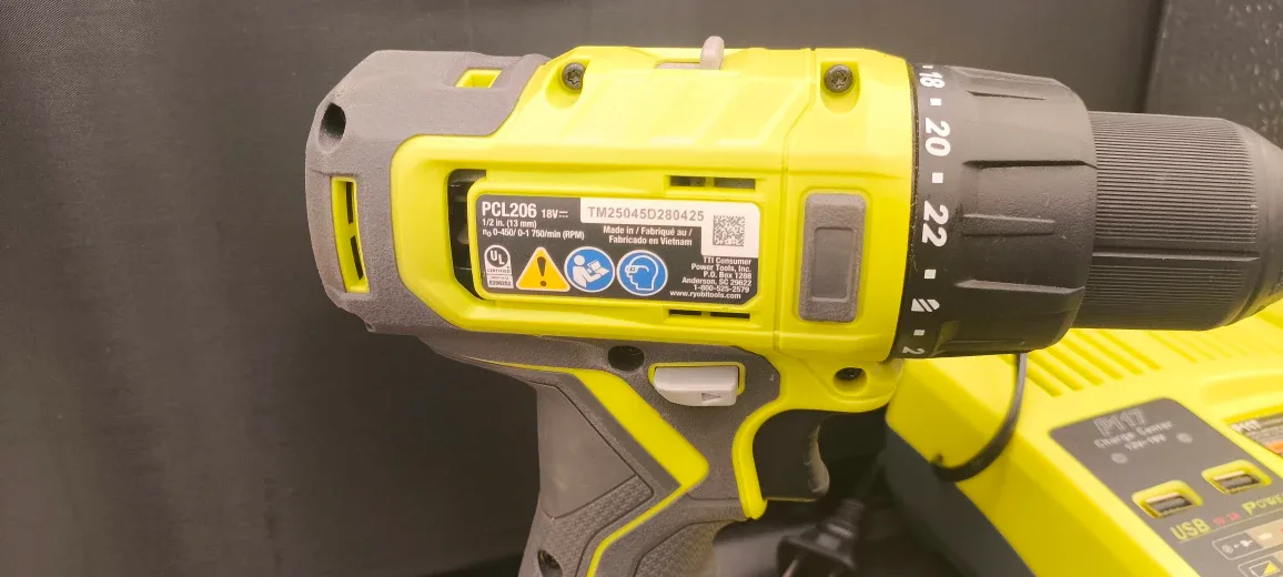 RYOBI PCL206 Cordless Driver – Complete Starter Pack (Like New) image indicator(4)