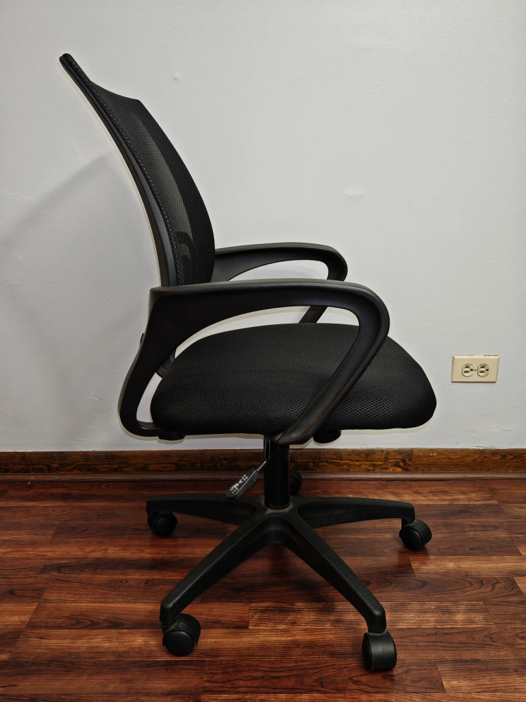 Black Mesh Office Chair - photo 2